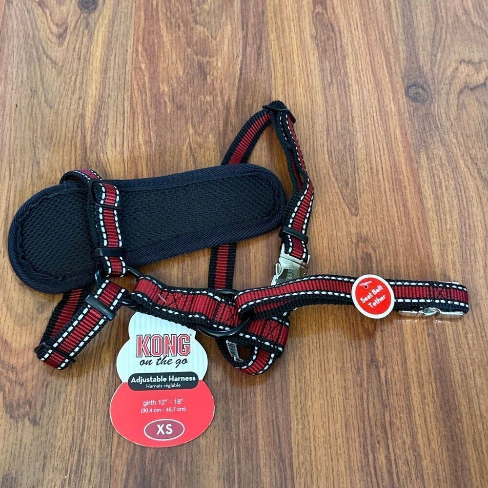 NWT Kong on the go adjustable harness with seatbelt tether extra small red black